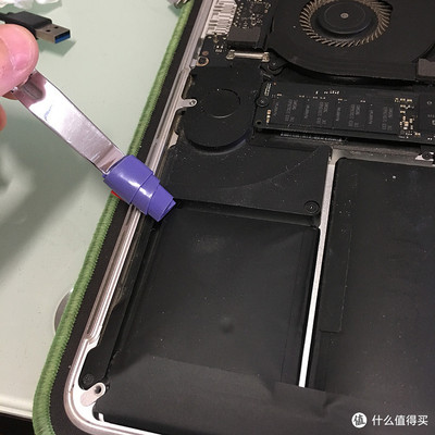 笔记本电脑 换电池