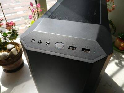 电脑机箱 辐射