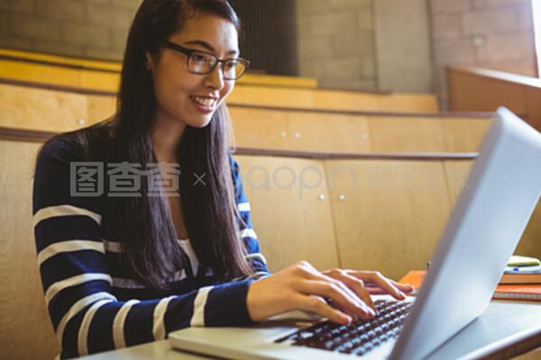 大学生使用电脑推荐
