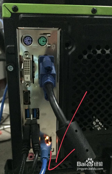 电脑打开后显示器无信号