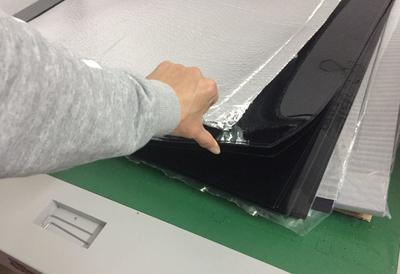 电脑 贴膜 折痕