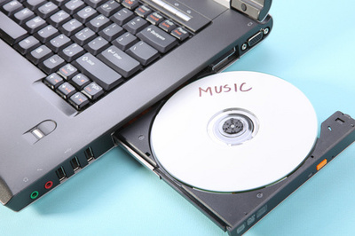 电脑放音乐cd