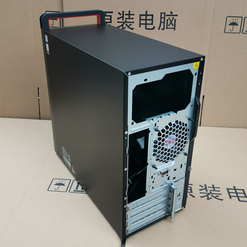 电脑机箱扩展驱位