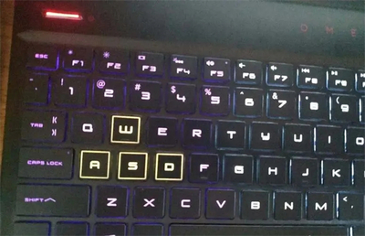 电脑关闭键盘灯