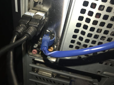 电脑网线接在哪