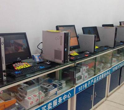 开卖电脑的店