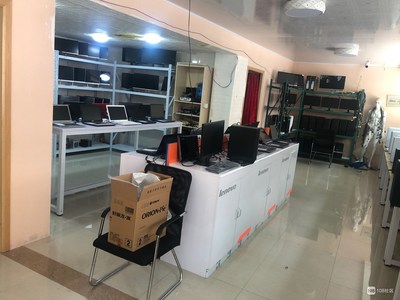 开卖电脑的店