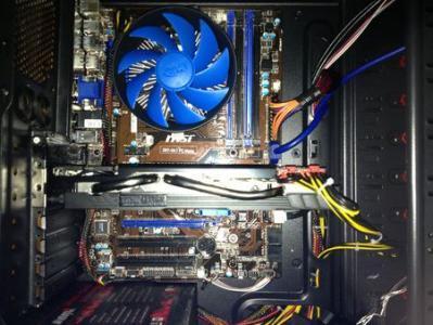 电脑主机不亮 怎么回事