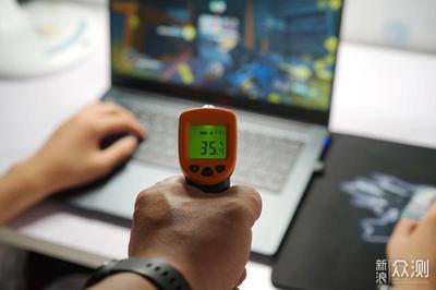 电脑用什么测温度