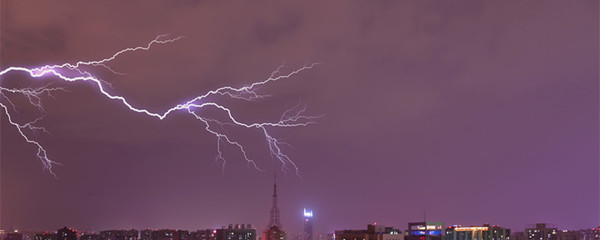电脑 打雷