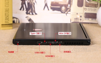 电脑d型接口63