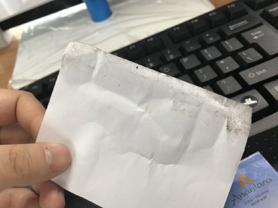 电脑如何除静电