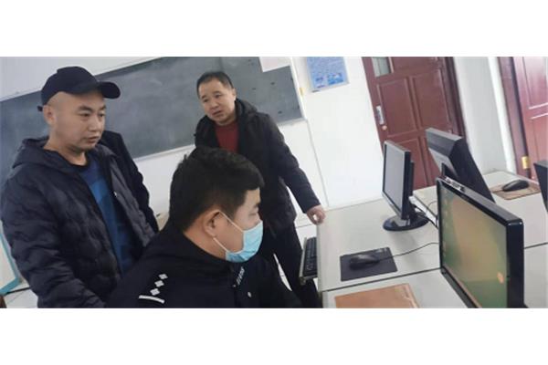 伊春 电脑教师