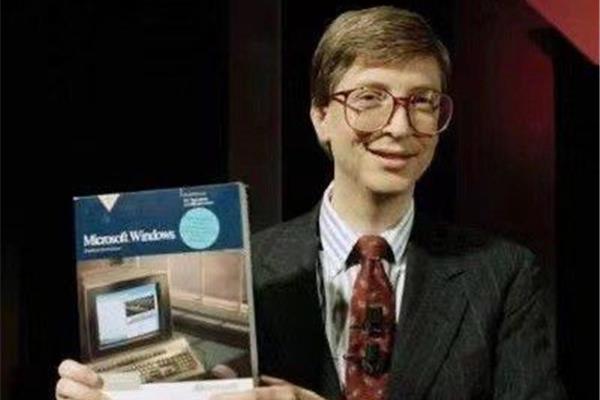 比尔盖茨用什么电脑