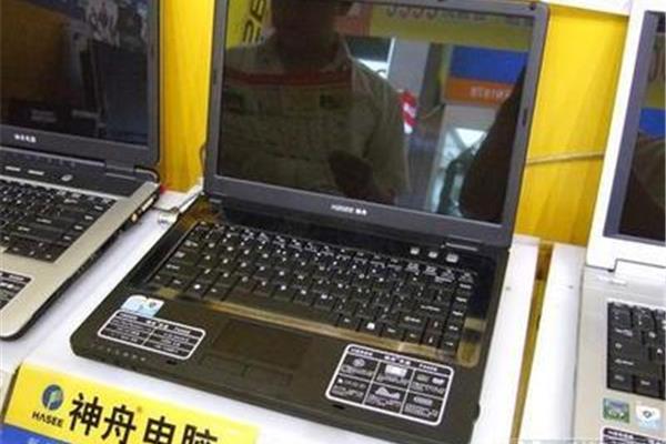 哪个电脑性价比高