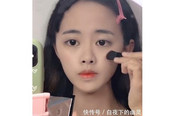 学化妆还是学电脑