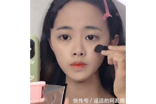 学化妆还是学电脑