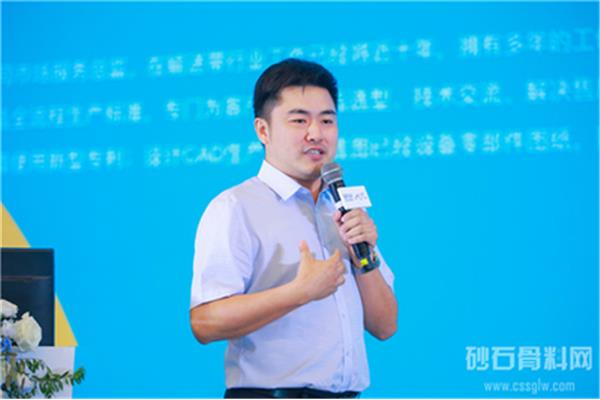 电脑显卡灰尘清理