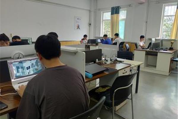 北京哪里有学电脑的